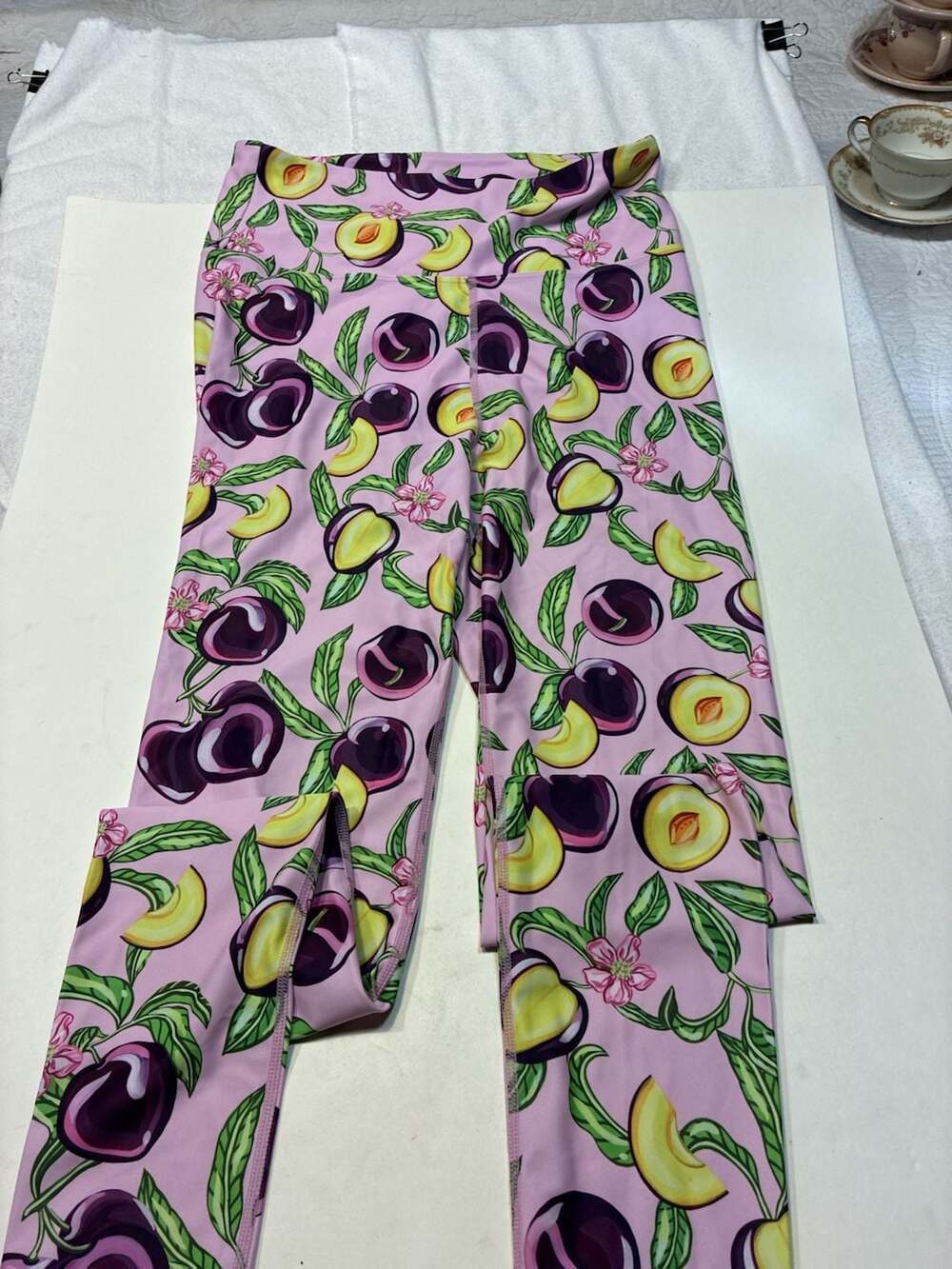 Mott50 Mila Plum Print UPF 50+ High Waist Leggings